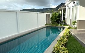 Luxury Villa Kamala Garden View By Lofty